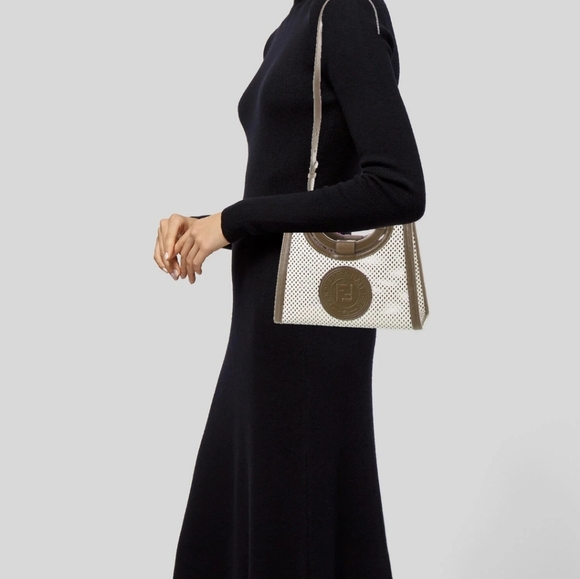 FENDI RUNWAY SHOPPER TOTE - Picture 3 of 11